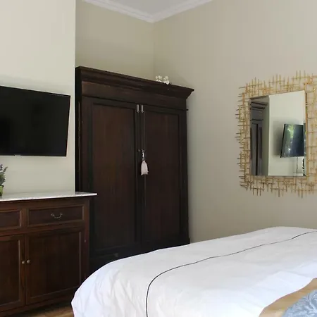 Logierhaus Stadt Lyon Apartment *
